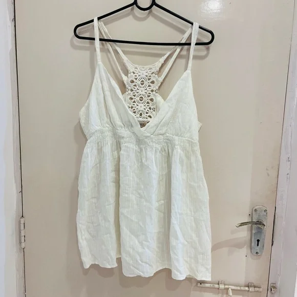 White cotton dress - Picture 1 of 9